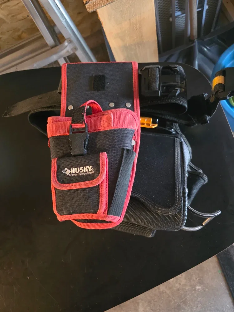 ToughBuilt & Husky Tool Belts image indicator(2)