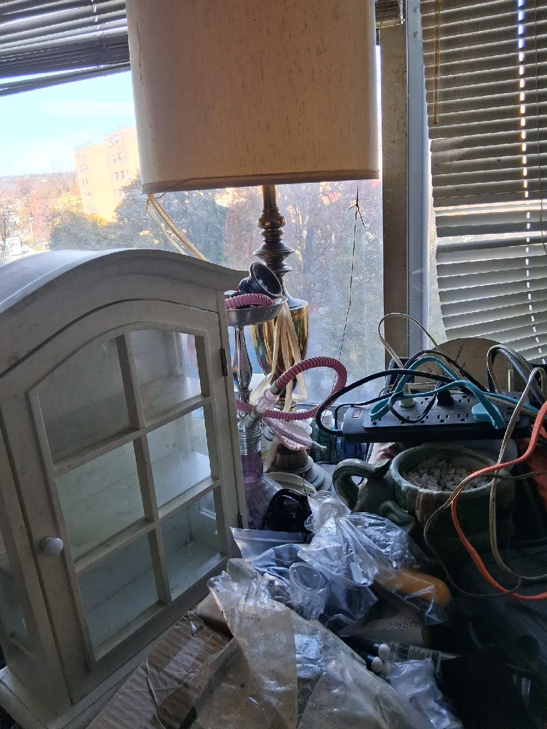 brass lamps image indicator(2)