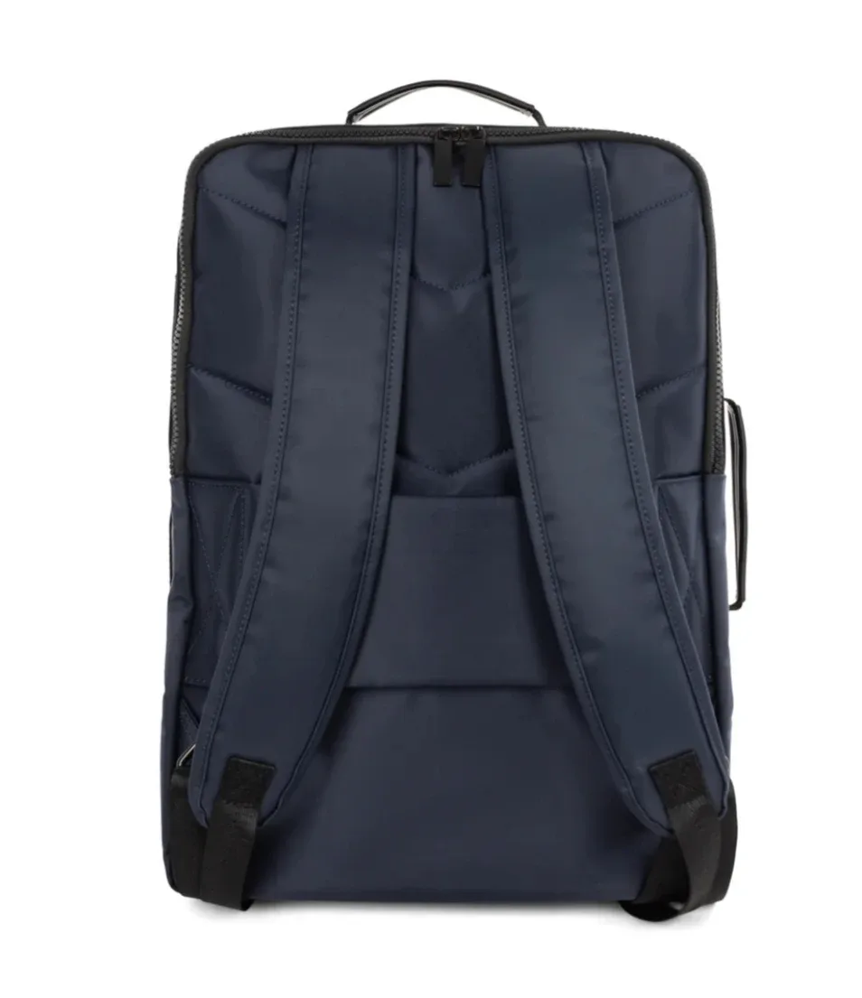 New- Bugatti Traveller Convertable Backpack image indicator(3)