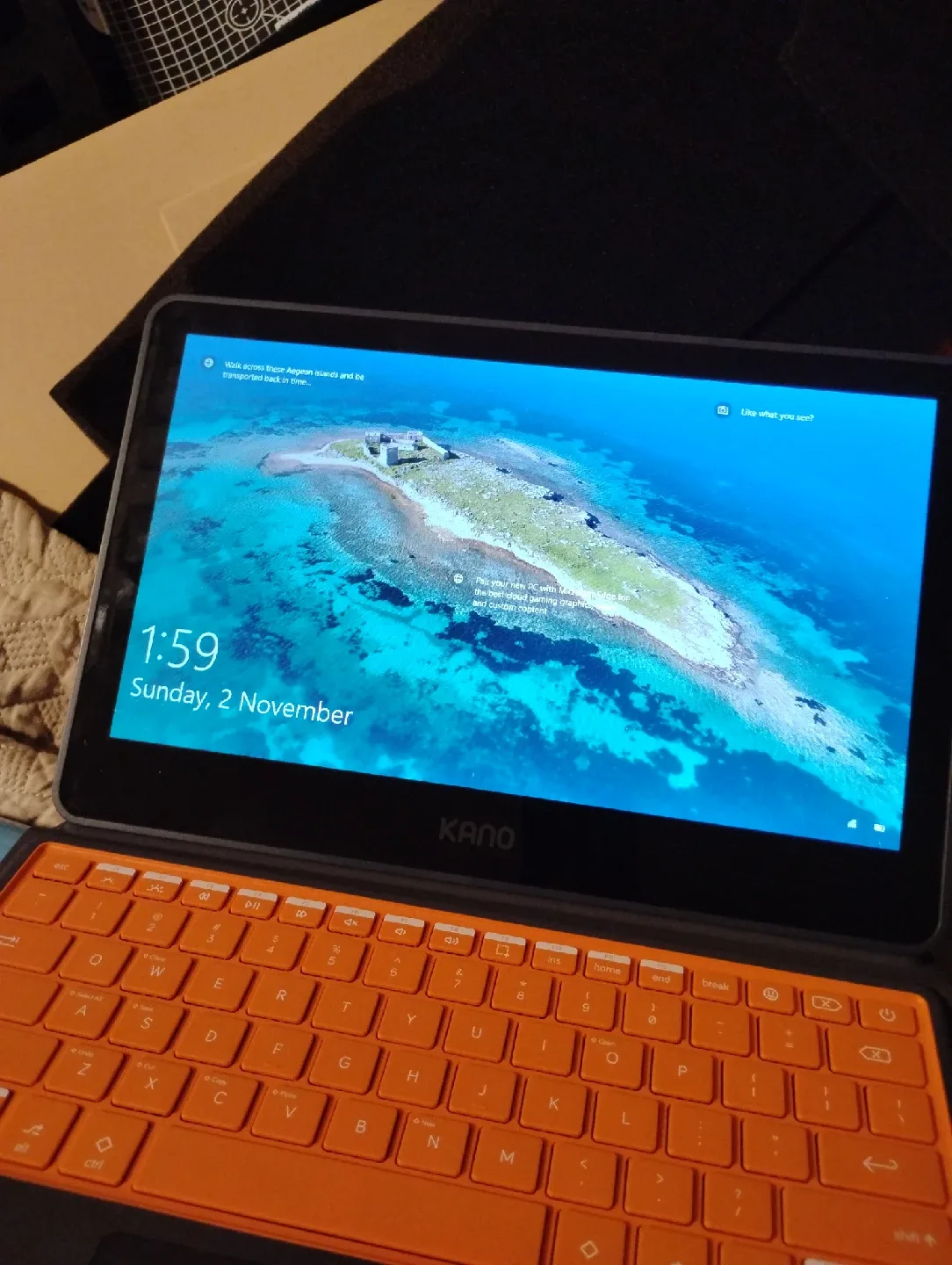 Kano PC Tablet Orange Keyboard
