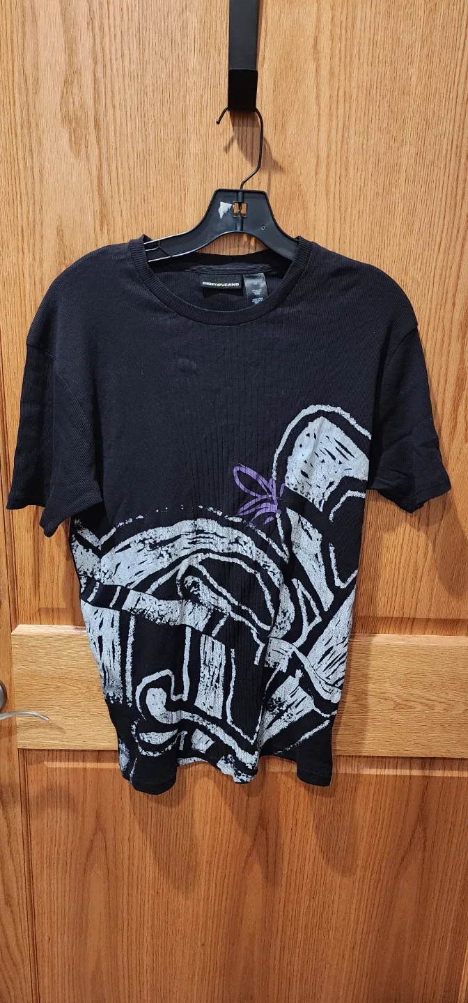 DKNY Black Graphic Tee - Size M thumbnail