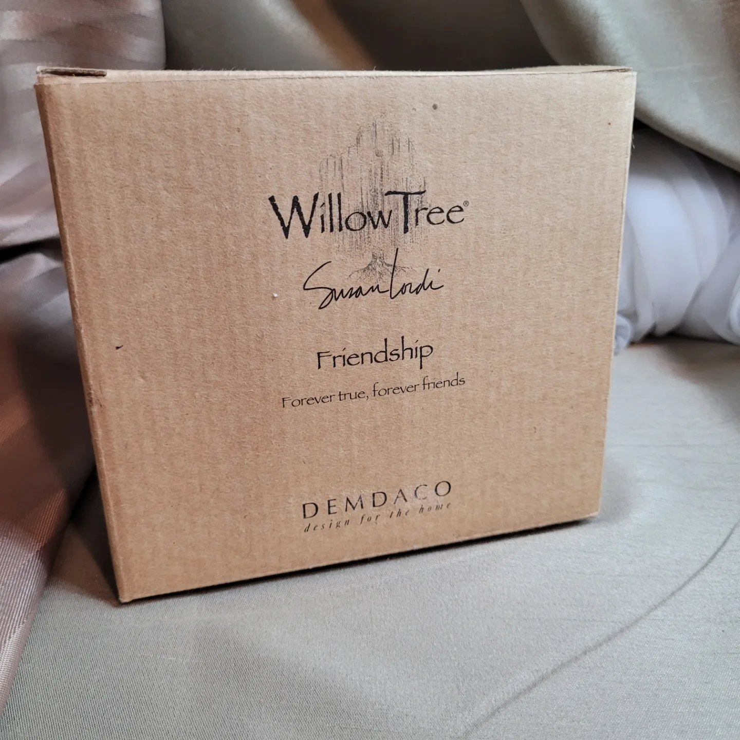 5" x 4" Willow Tree “Friendship“ Wall Decor Demdaco 2001 image indicator(5)