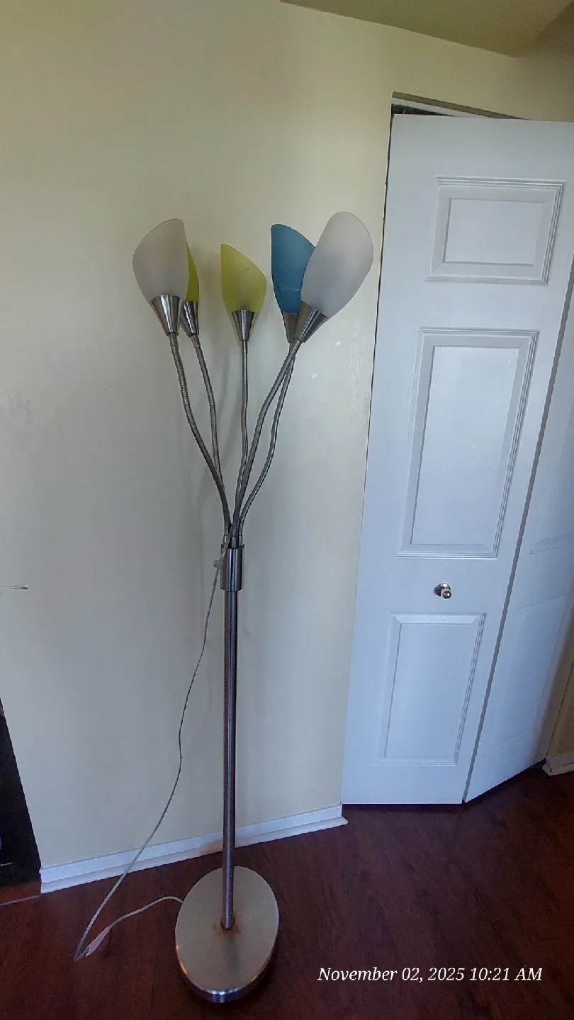 Multi-Light Floor Lamp thumbnail