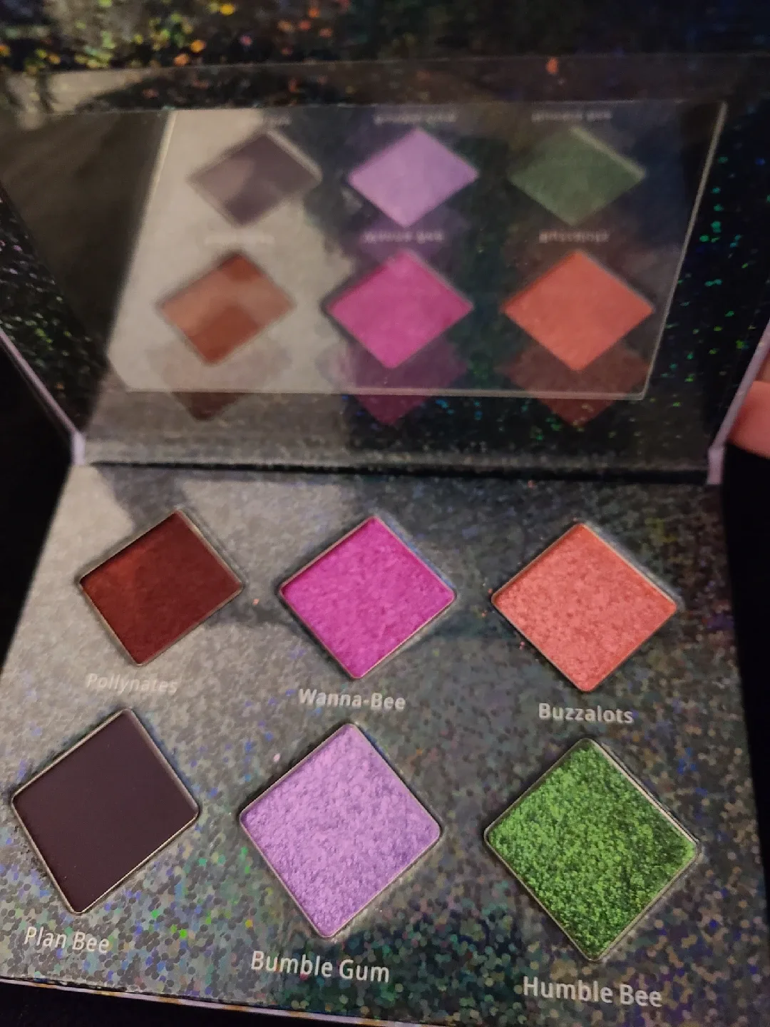 Sugar Drizzle Meant To Bee Eyeshadow Palette image indicator(2)