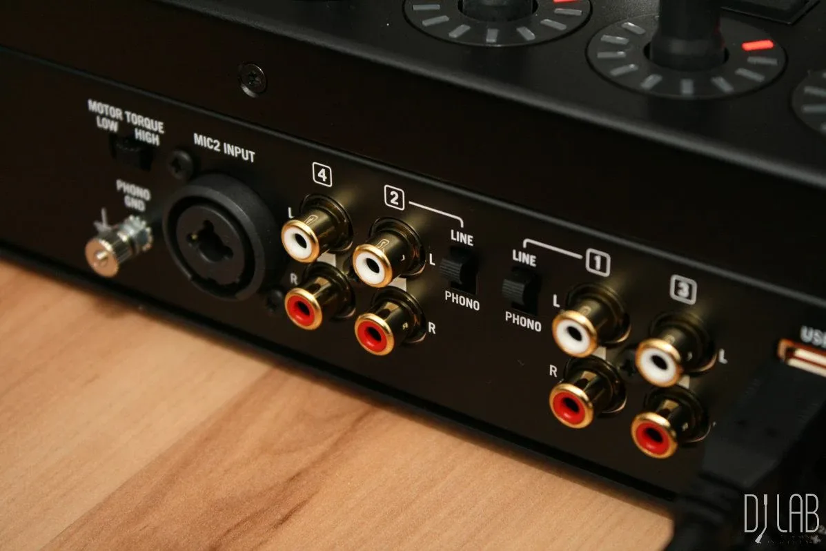 Numark NS7III DJ Controller image indicator(5)