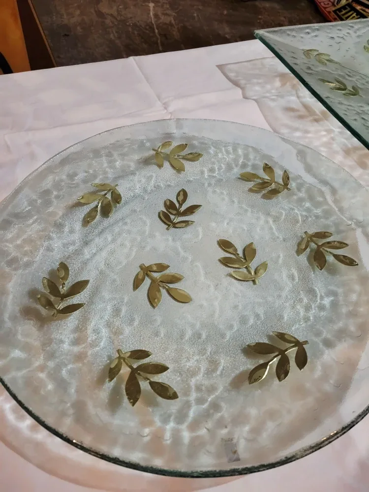 3 Large, Decorative Glass Plates, Gold Leaf Design image indicator(4)