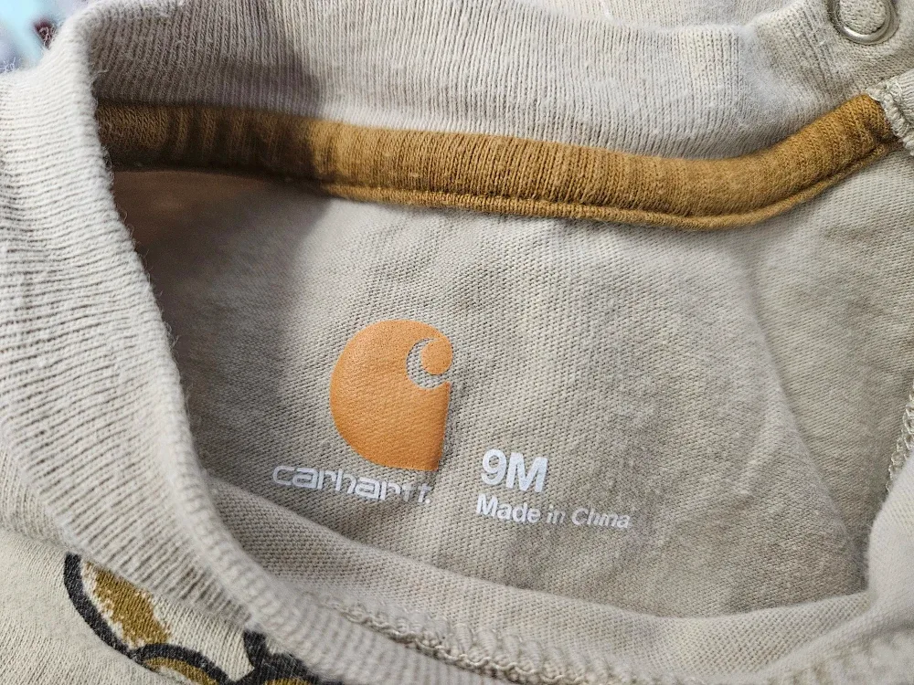 Carhartt Born Wild 9M Baby Onesie image indicator(2)