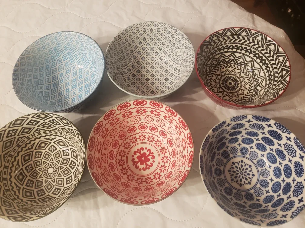 Set of 6 Decorative Bowls