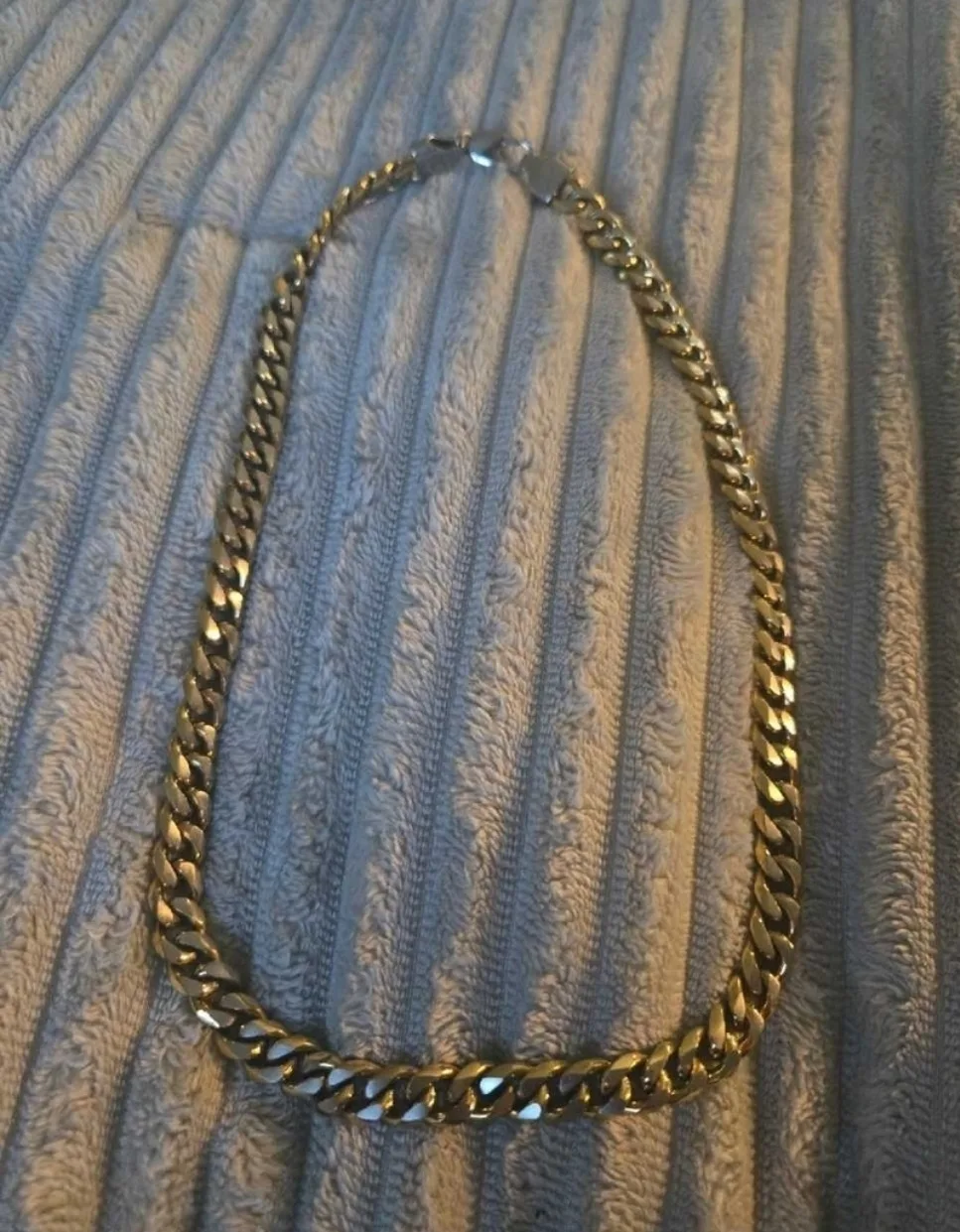 Mens Cuban Chain image indicator(5)