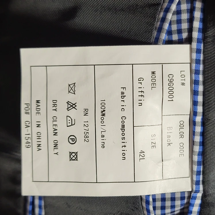 Paul Betenly Griffin Black Wool 3Pc Suit Size 42L- worn once - photo 2