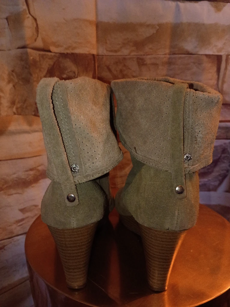 Rag & Bone Suede Wedge Boots 8.5 - photo 4