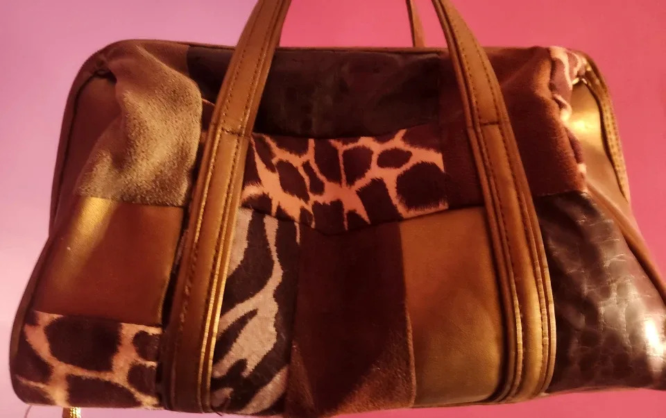 Makeup Bag image indicator(2)