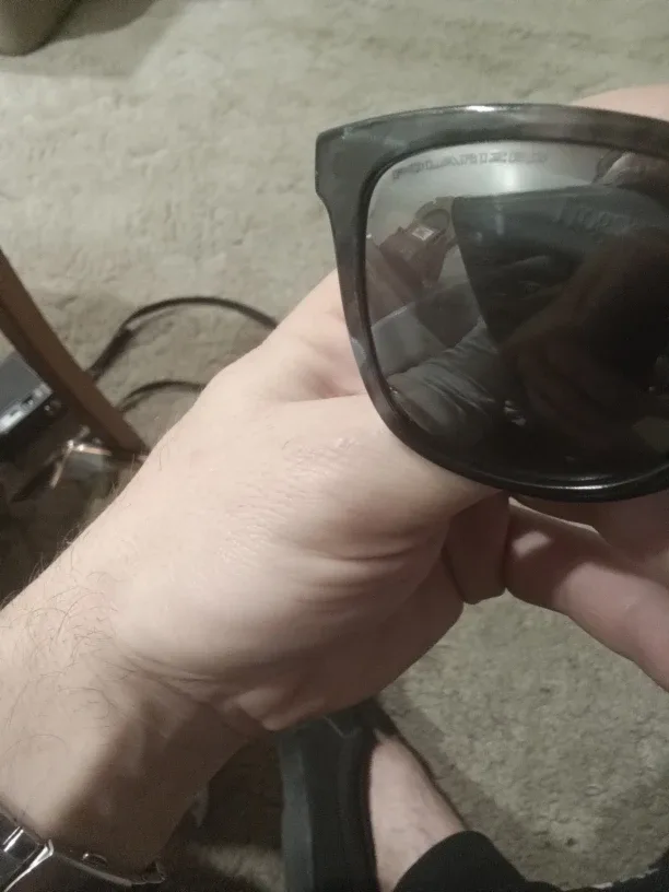 Oakley Polarized Frogskins Sunglasses - Black/White image indicator(2)