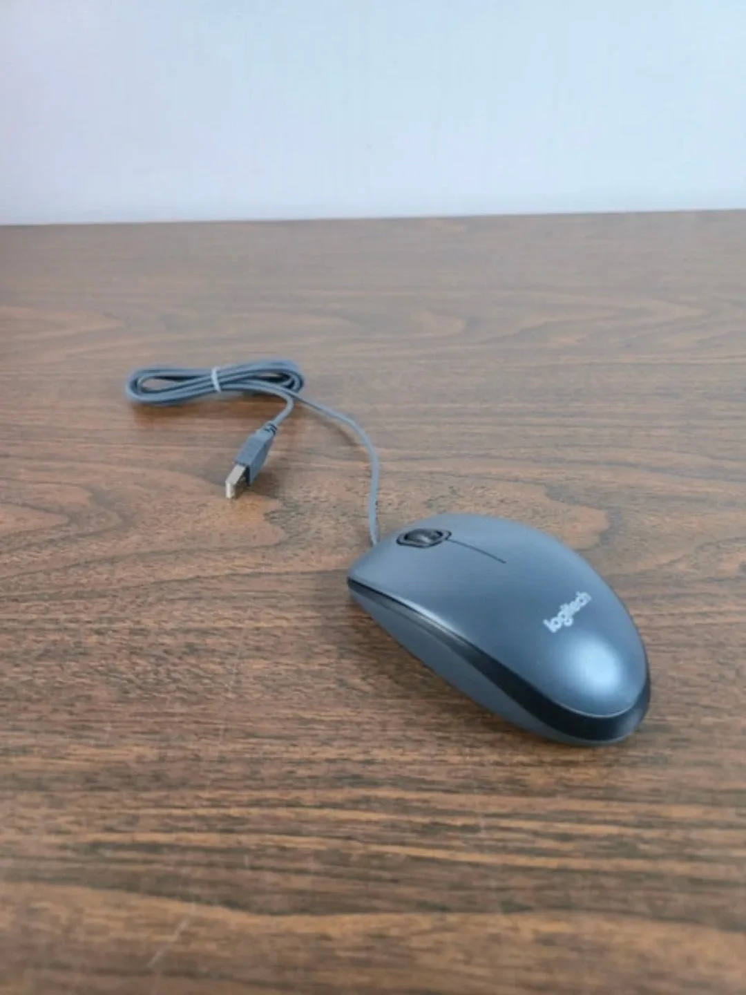Logitech M100 Wired USB Mouse