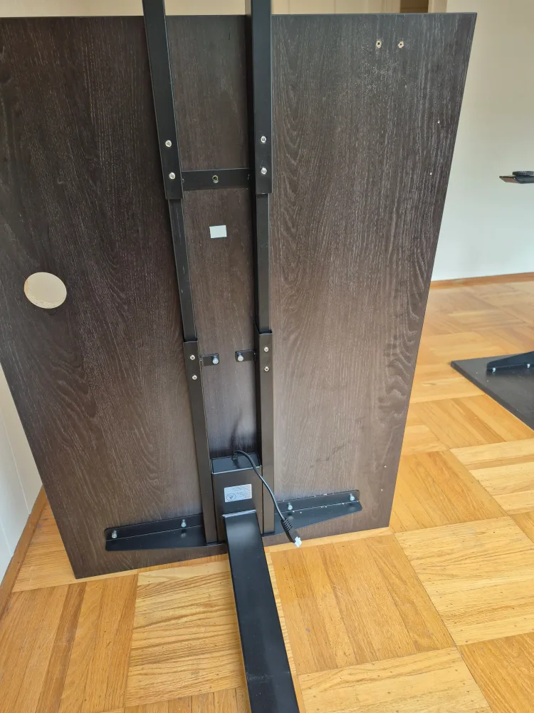 Adjustable Standing Desk - Black image indicator(3)