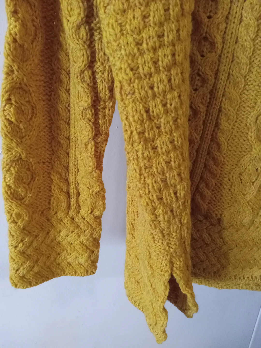 Aran Woollen Mills Cable Knit Sweater image indicator(2)