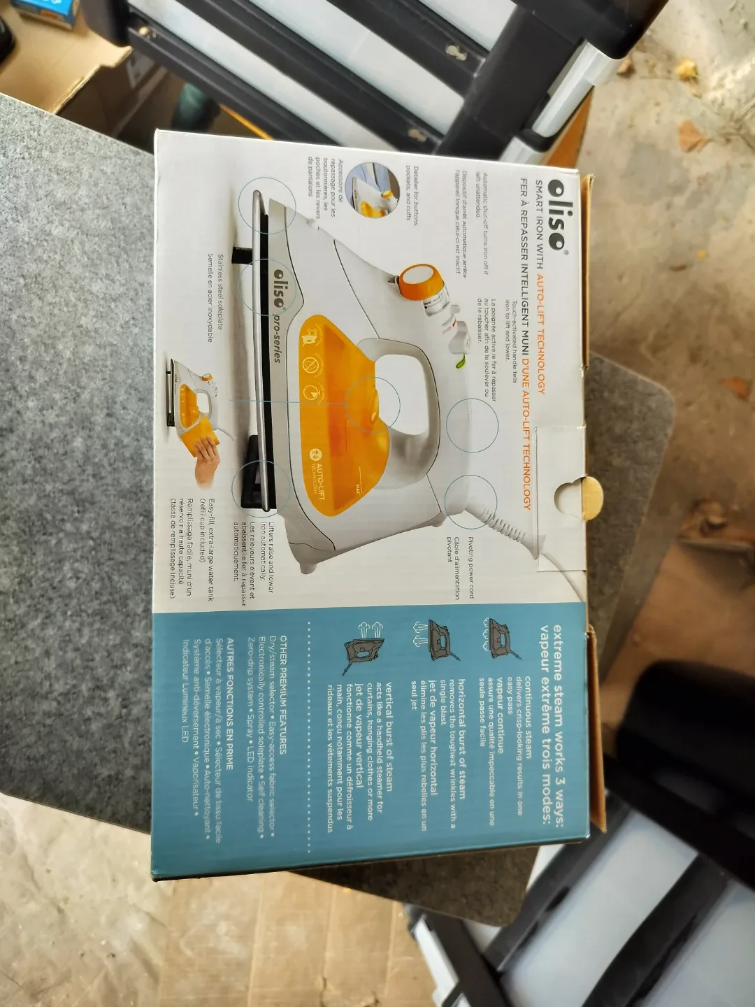 Oliso Pro-Series Smart Iron with Auto-Lift image indicator(3)