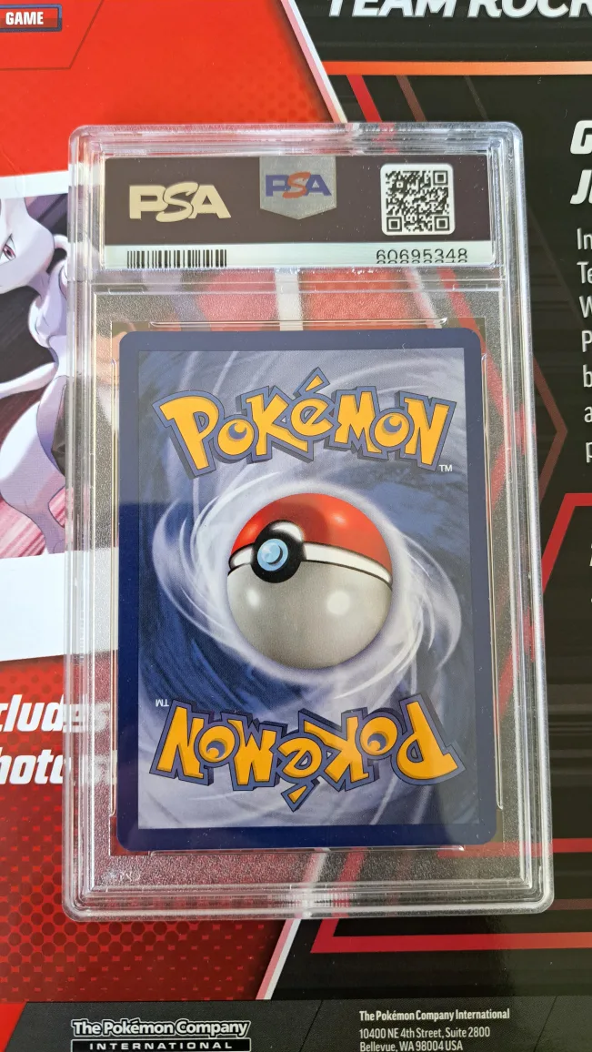 Muk 13/62 Holo Fossil Psa8 image indicator(2)