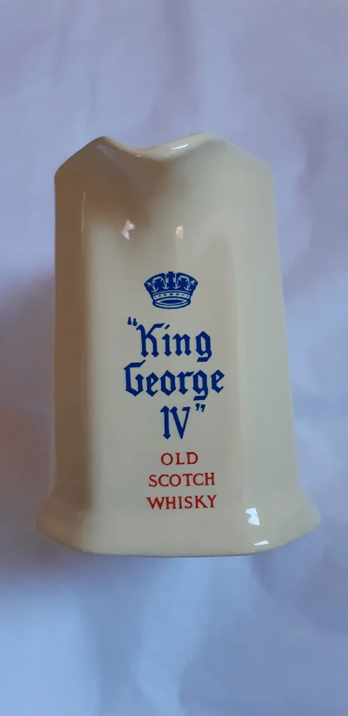 2 Small Vintage Pitchers image indicator(2)