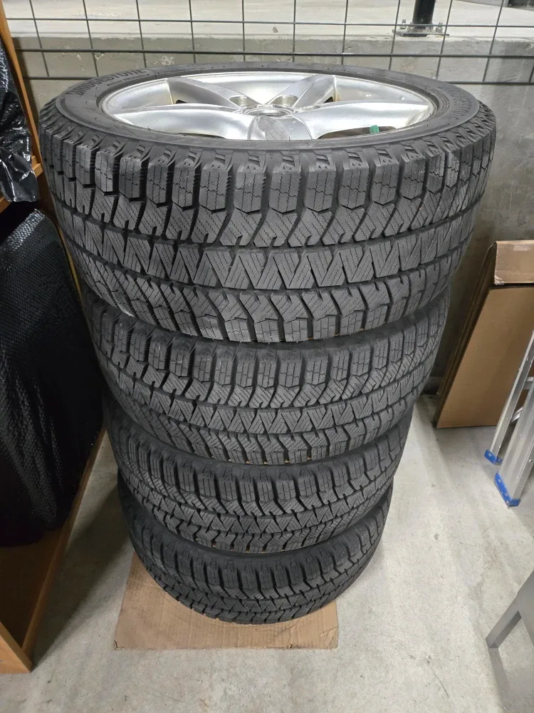 Set of Bridgestone Blizzak WS90 245/45R17 Winter Tires on Rims image indicator(10)