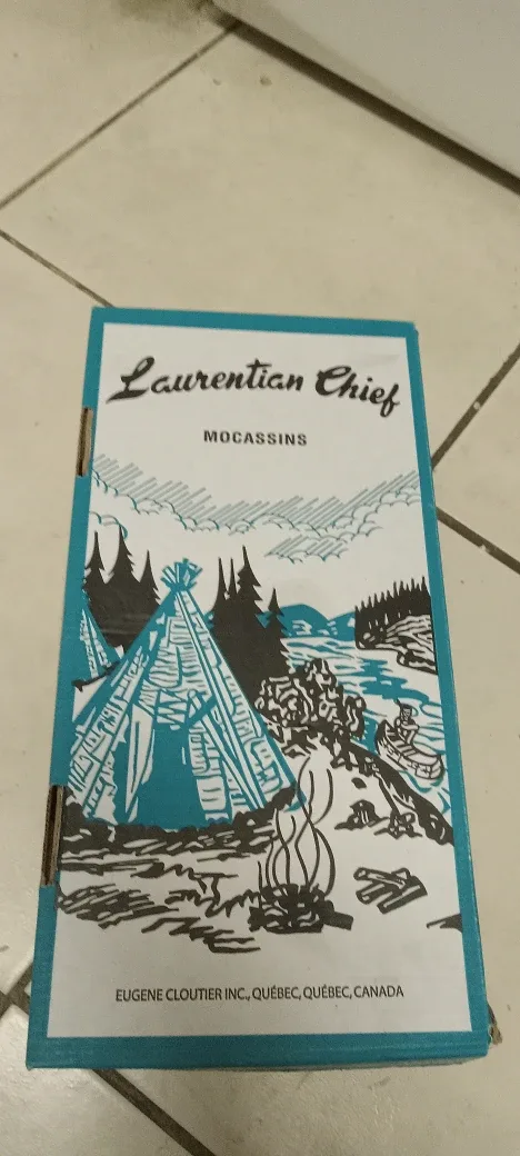 Eugene Cloutier Pink Moccasins Size 5 image indicator(7)