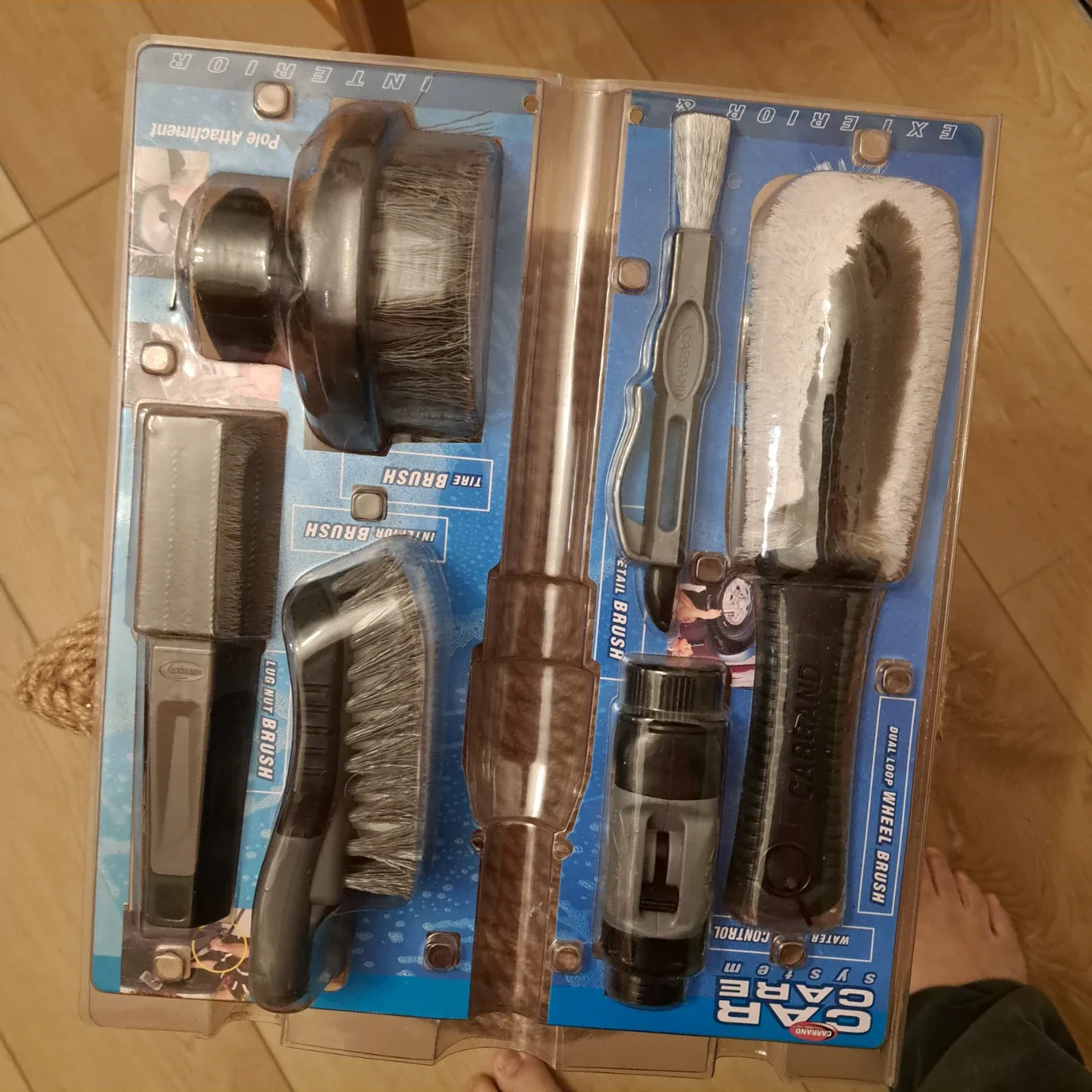 Carrand Car Care System Brush Set - New image indicator(2)