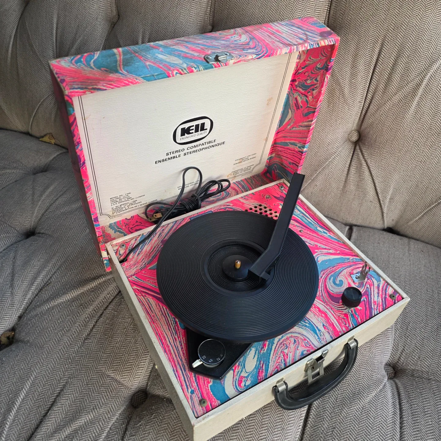 KEIL Stereo Compatible Ensemble Stereophonique image indicator(5)