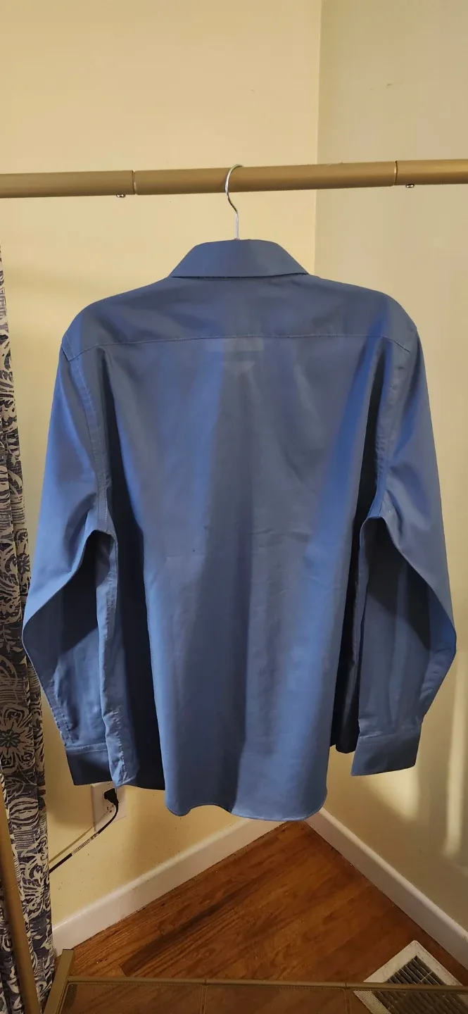 Brand New Banana Republic Slim Fit Dress Shirt - S image indicator(3)