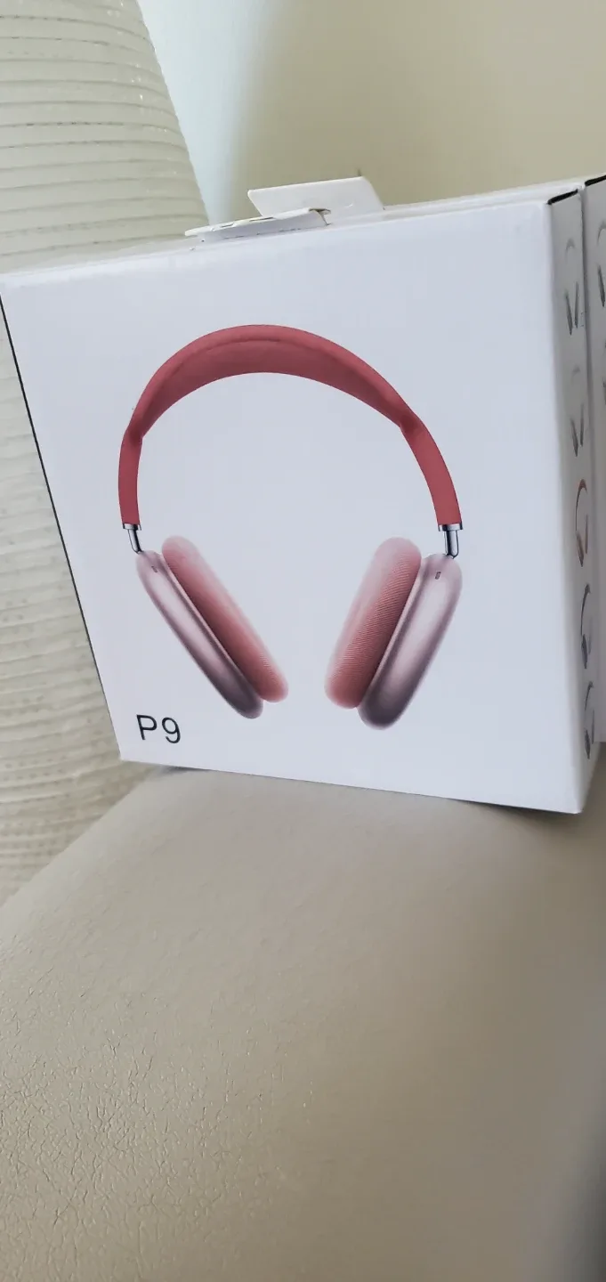 P9 Pink Headphones - New in Box