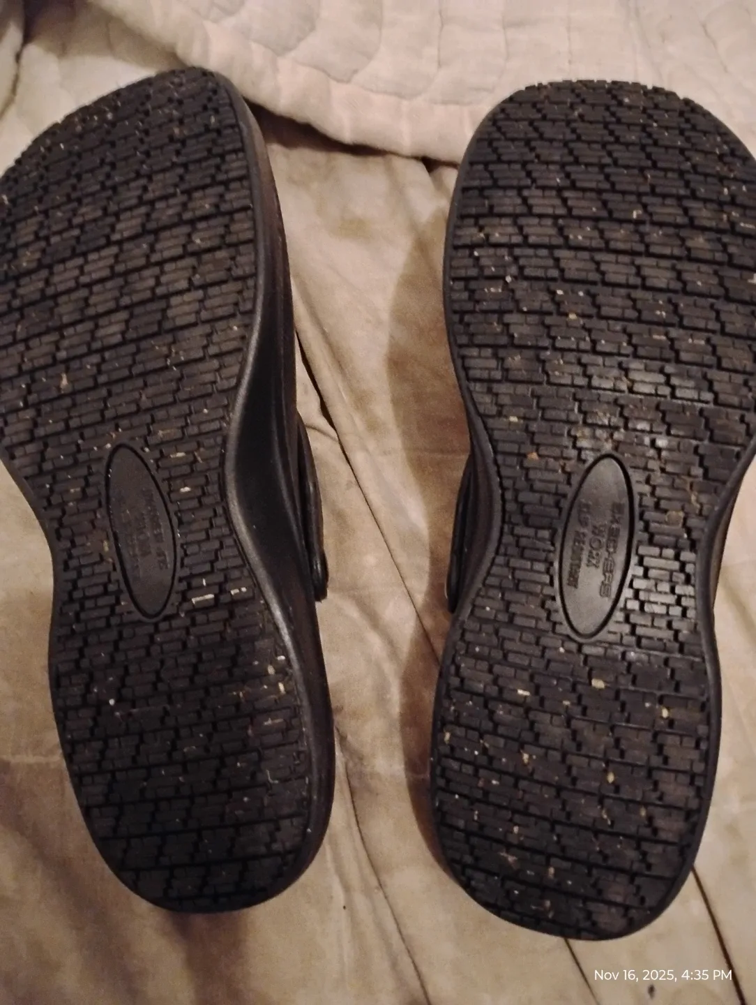 Shoes for Crews Black Clogs Size 8M image indicator(2)