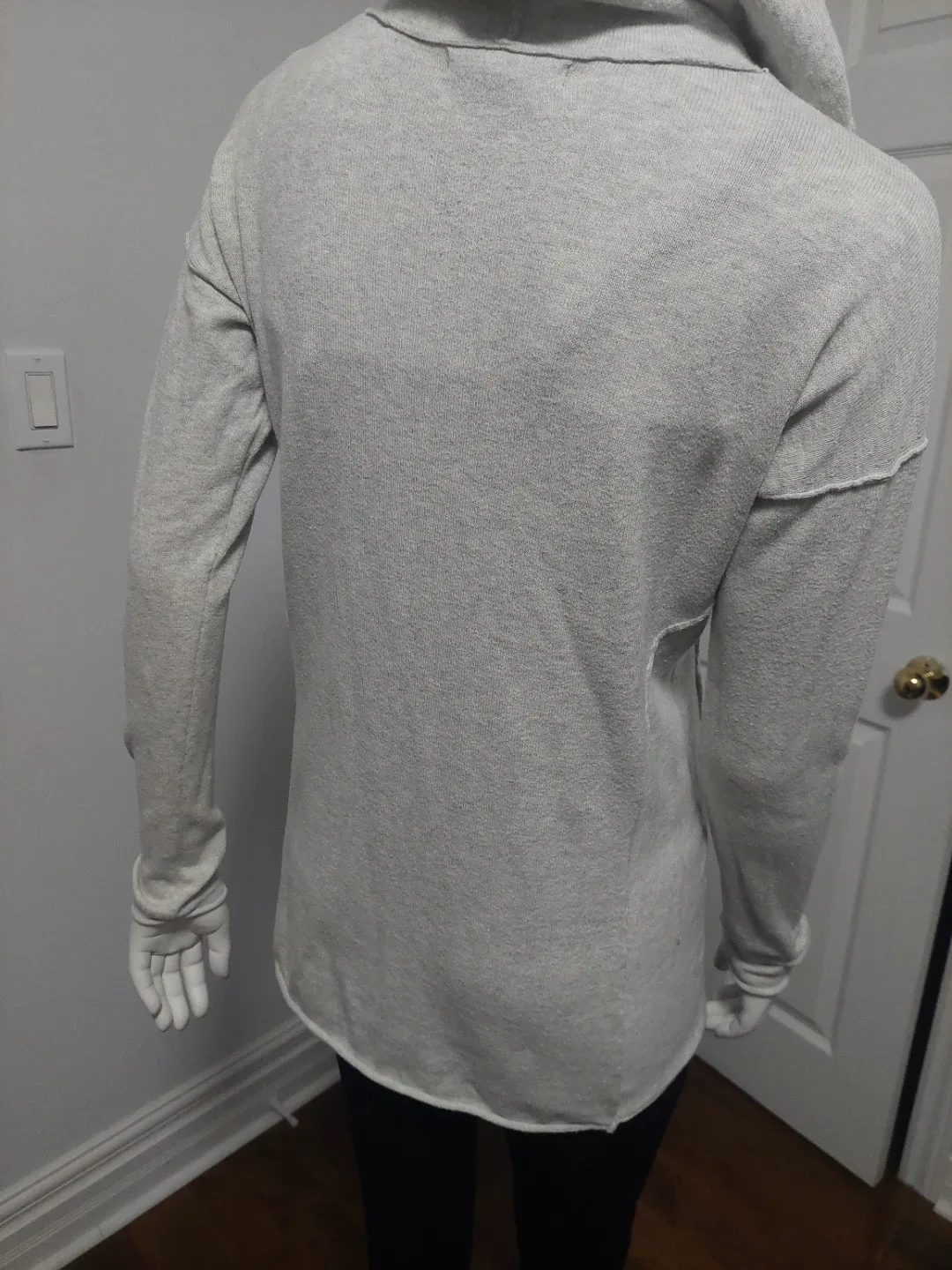 Calvin Klein Jeans Cotton  Light Grey- Size M 🥕 image indicator(7)