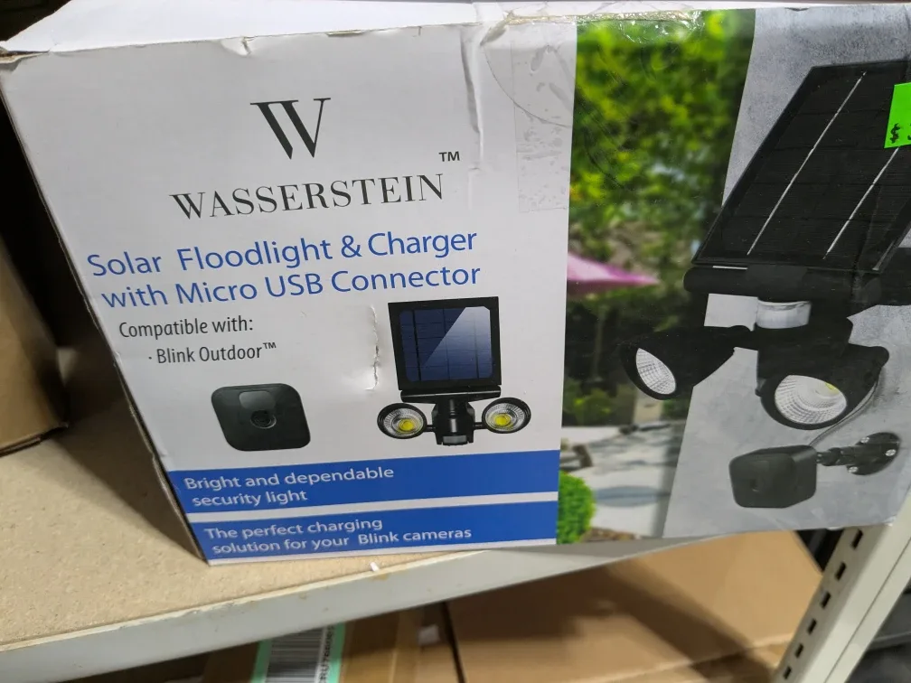 Wasserstein Solar Floodlight & Charger for Blink Outdoor