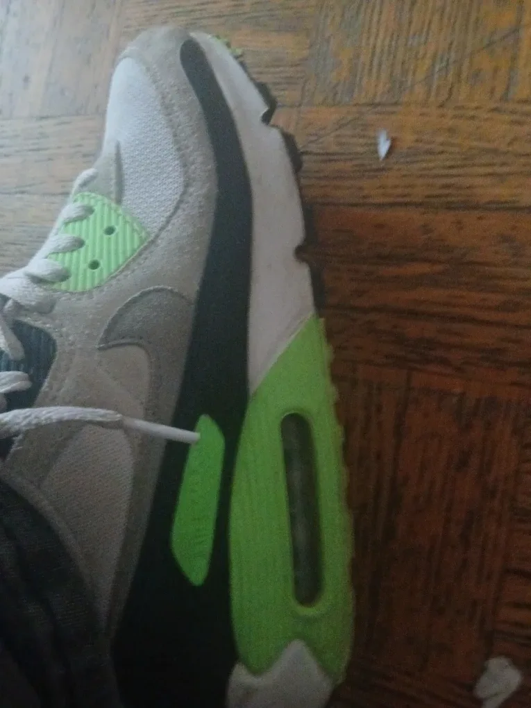 Nike Air Max 90 - Grey & Green image indicator(4)