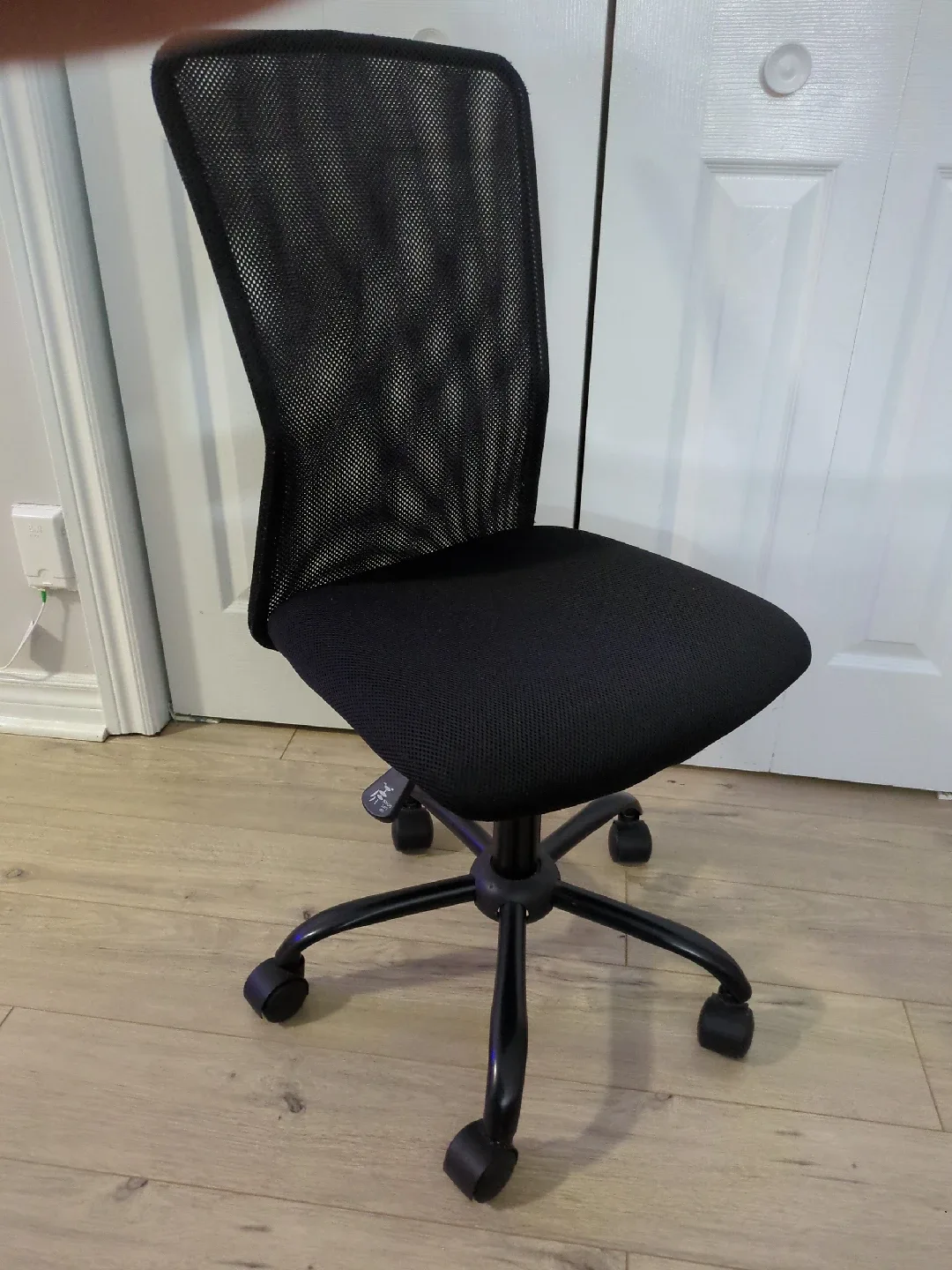 Black Mesh Office Chair image indicator(3)