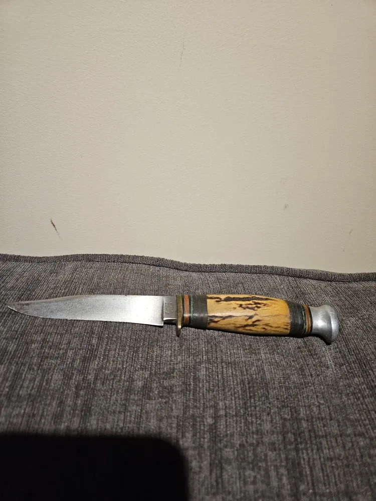 William Rodgers Sheffield England Knife image indicator(2)