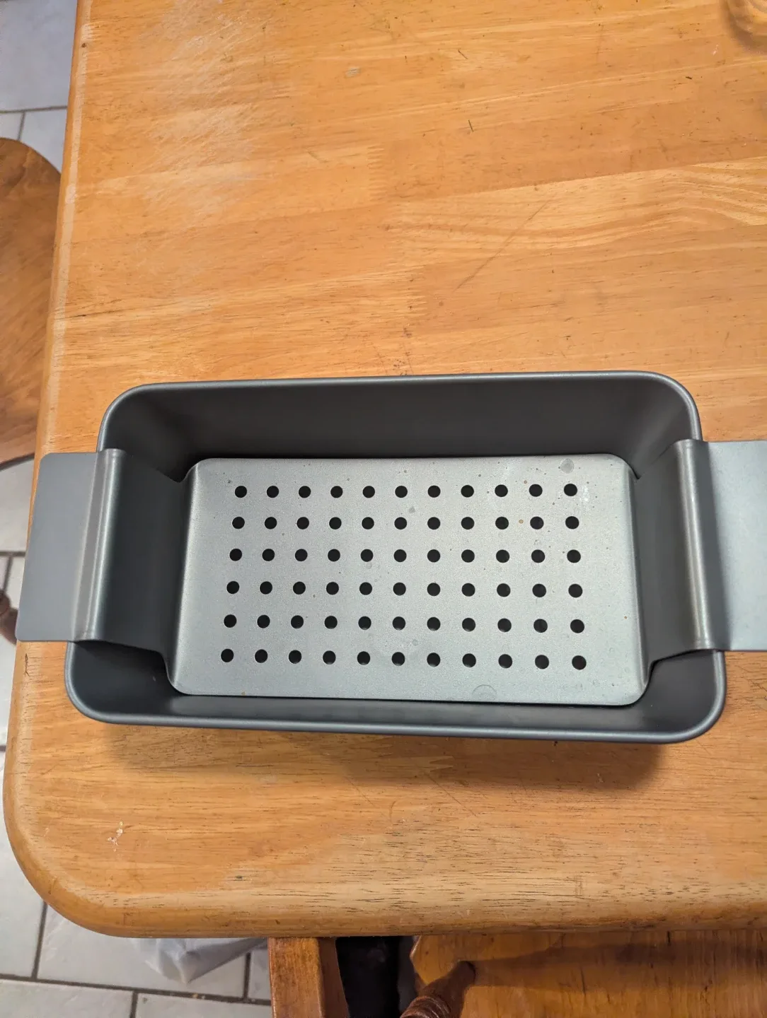 Metal Loaf Pan with Rack thumbnail