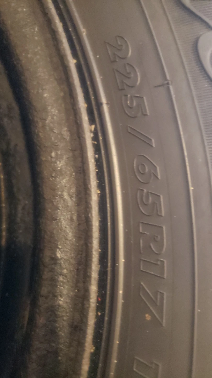 Set of 4 Winter Tires - 225/65R17 - photo 2