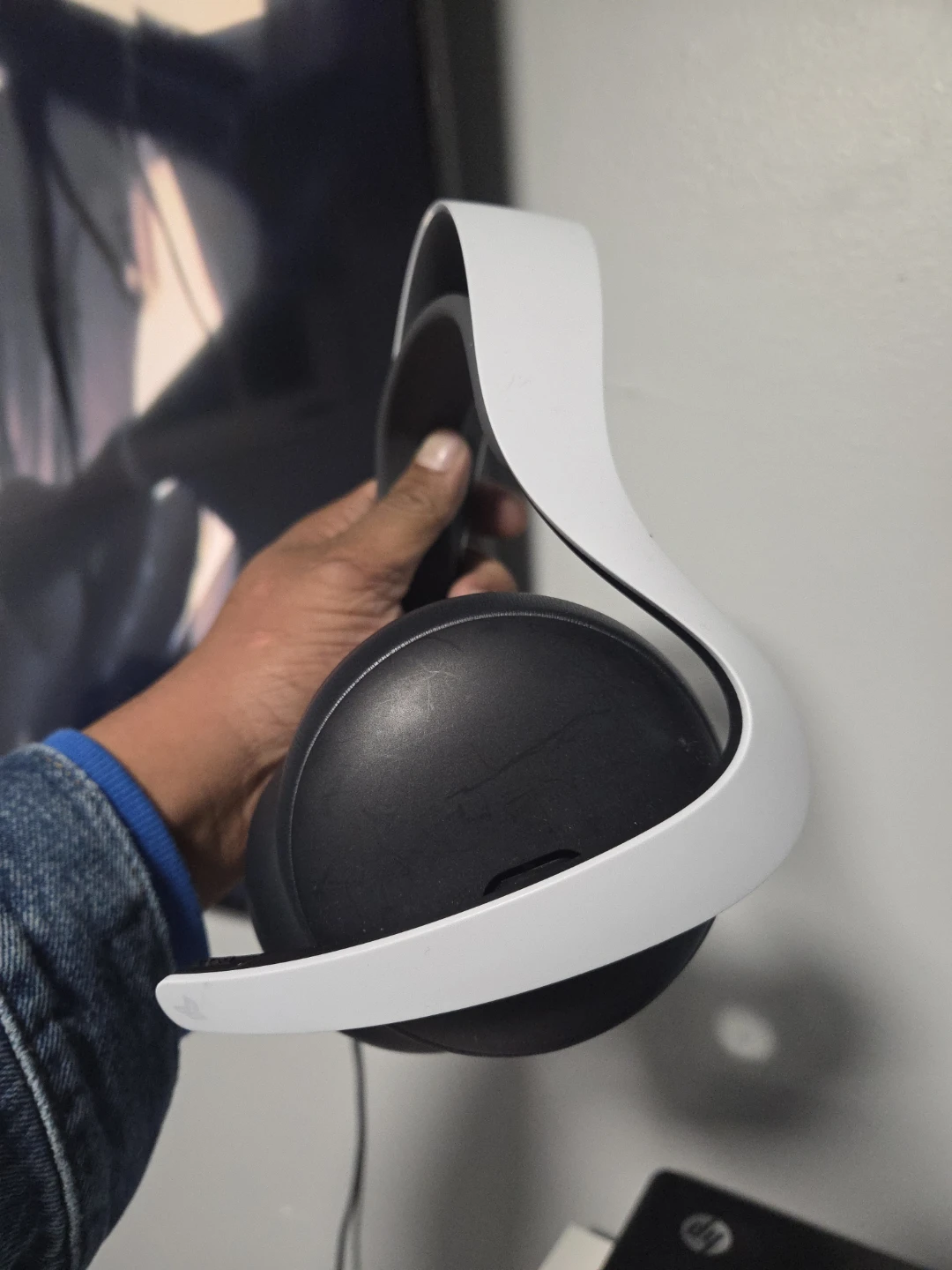 PlayStation PULSE elite Wireless Headset - Black/White - photo 2