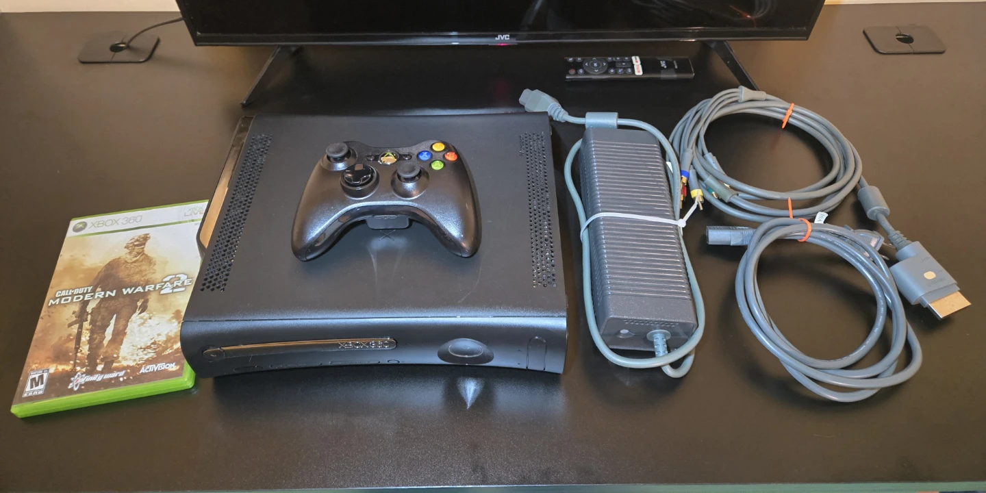 Xbox 360 Elite CLEAN + READY TO PLAY. - photo 4