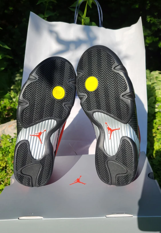 New Jordan 14 Retro Ferrari 2025 - photo 5