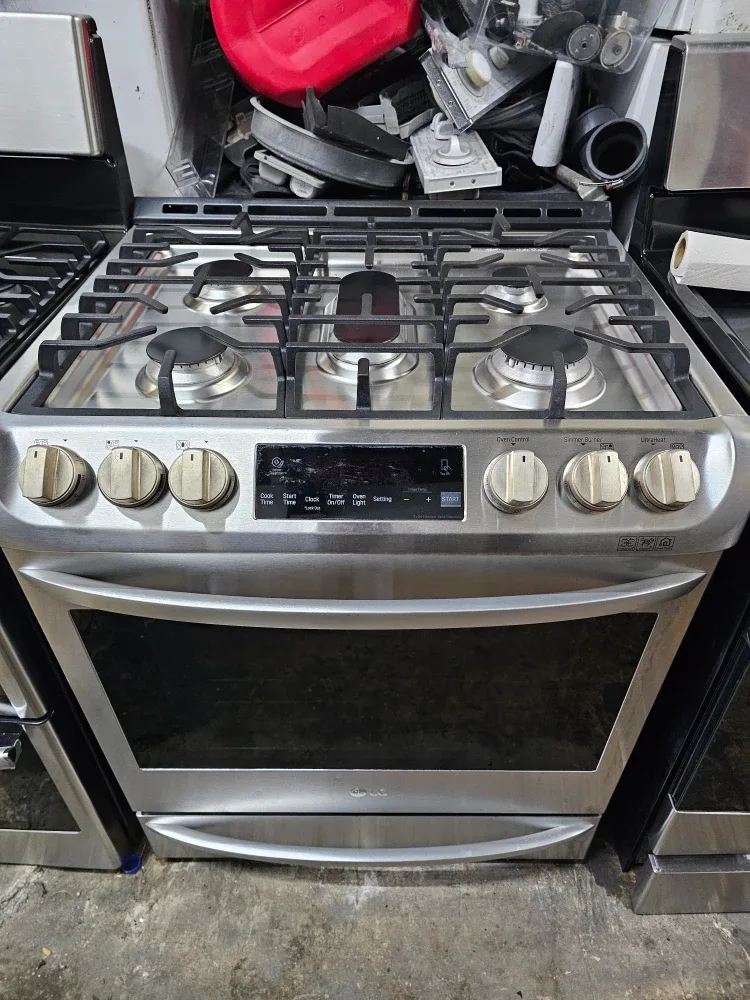 LG 30in Stainless steel gas stove