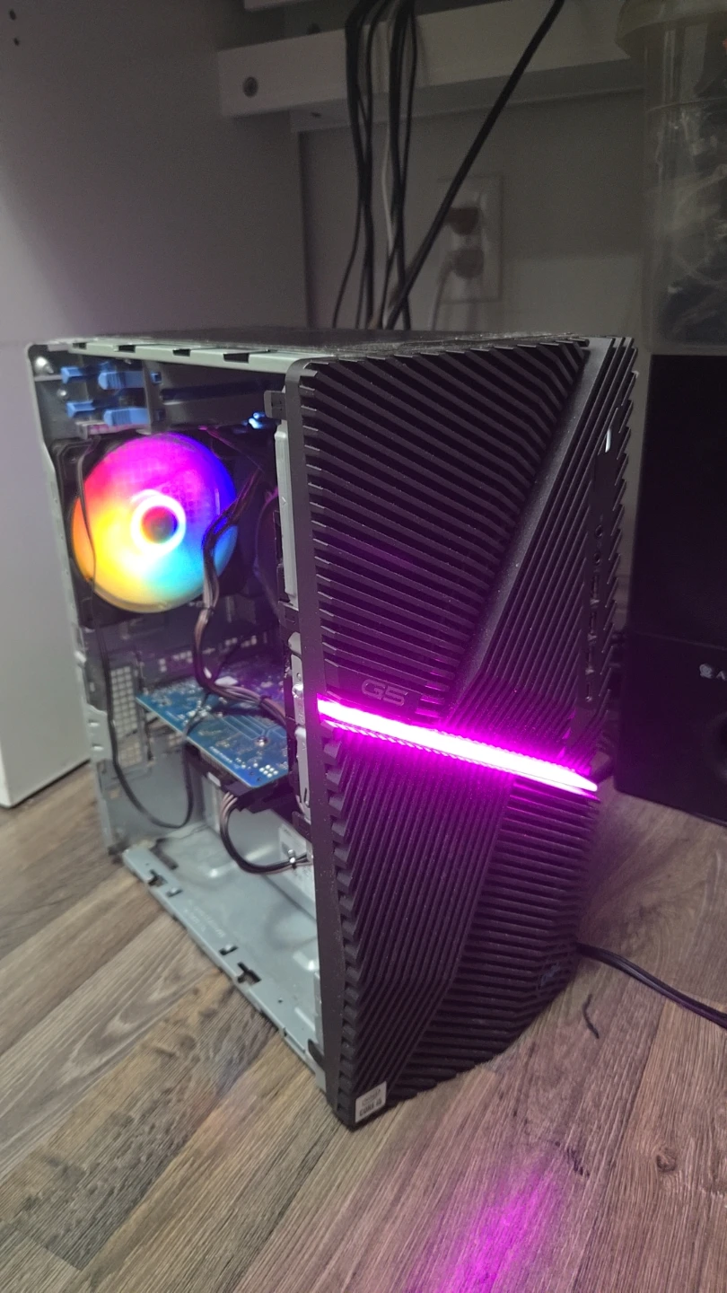 Dell G5 5000 Gaming PC, White Keyboard, ViewSonic Monitor