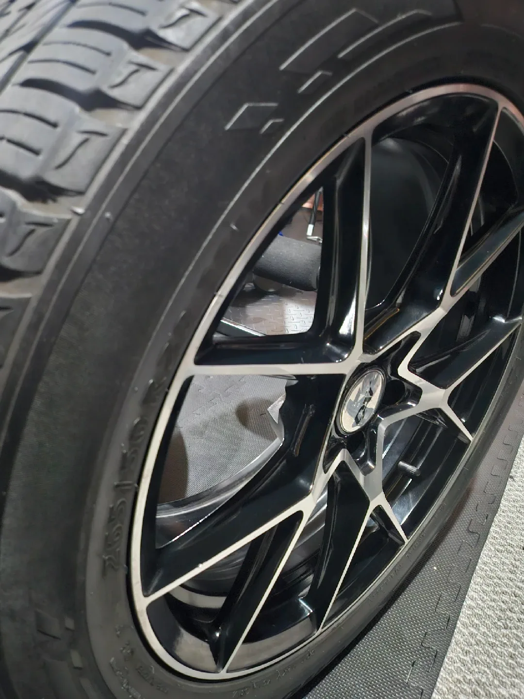 Set of Kumho Tires on RTX Rims image indicator(5)