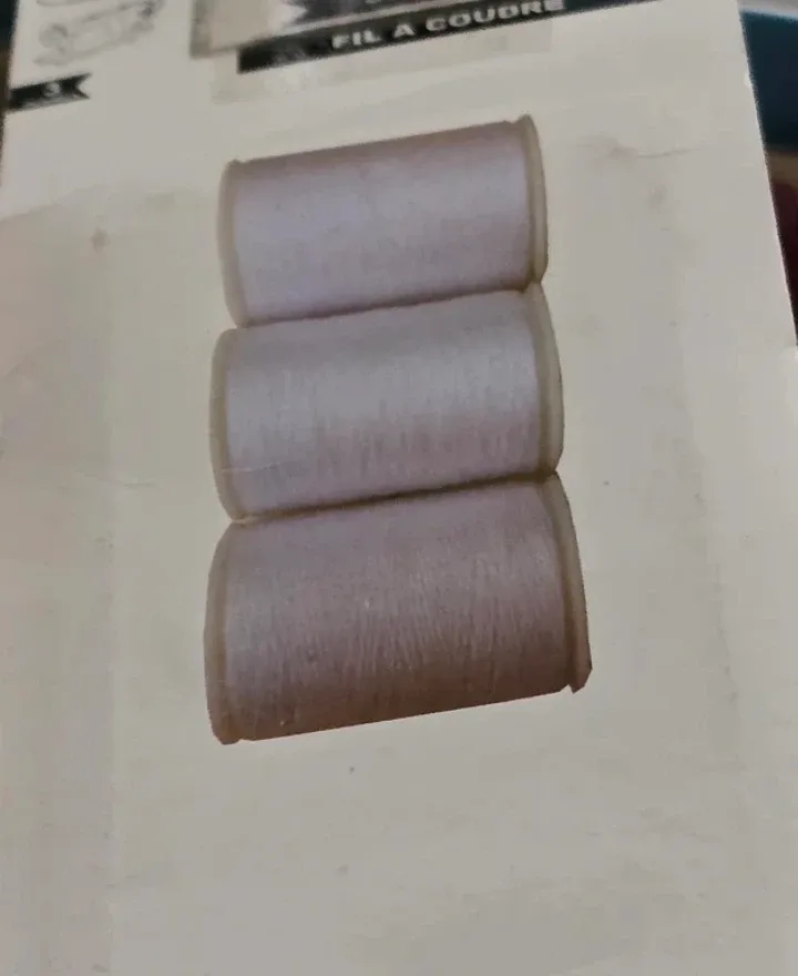 White Sewing Thread - 3 Spools image indicator(2)