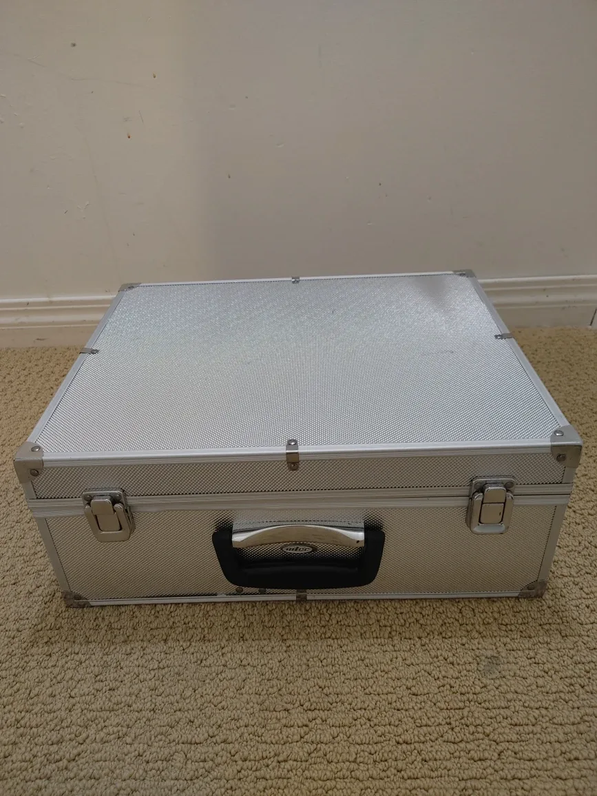 Xbox 360 Halo 4 Limited Edition + games image indicator(3)