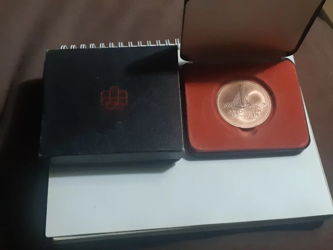 XXIe Olympiade Montreal 1976 Commemorative Copper Medal image indicator(2)