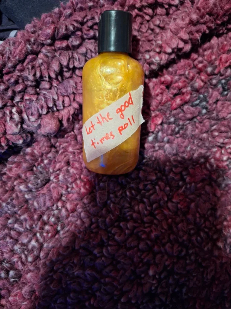 Let the Good Times Roll  shower gel