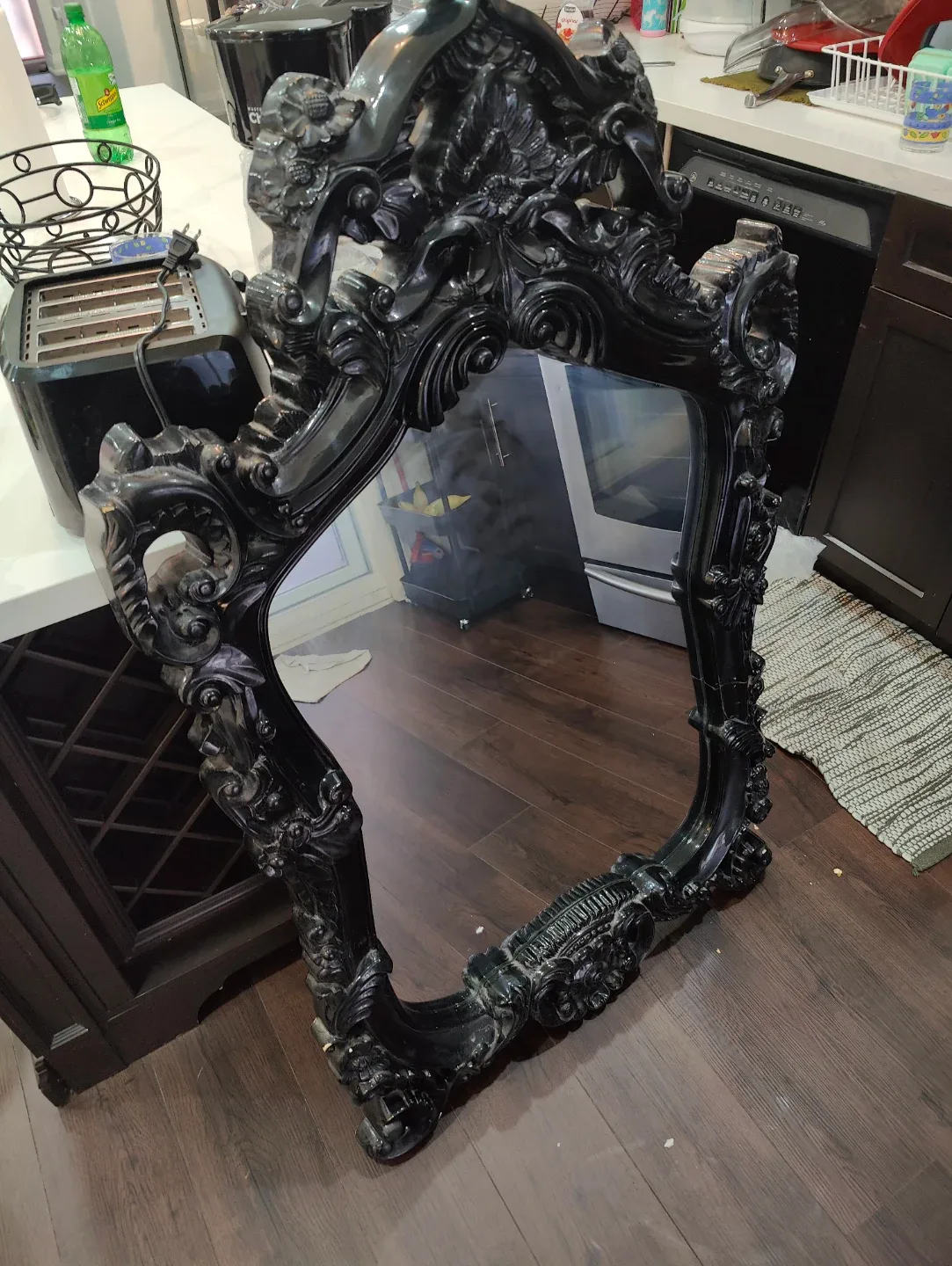 Ornate Black Framed Mirror image indicator(4)