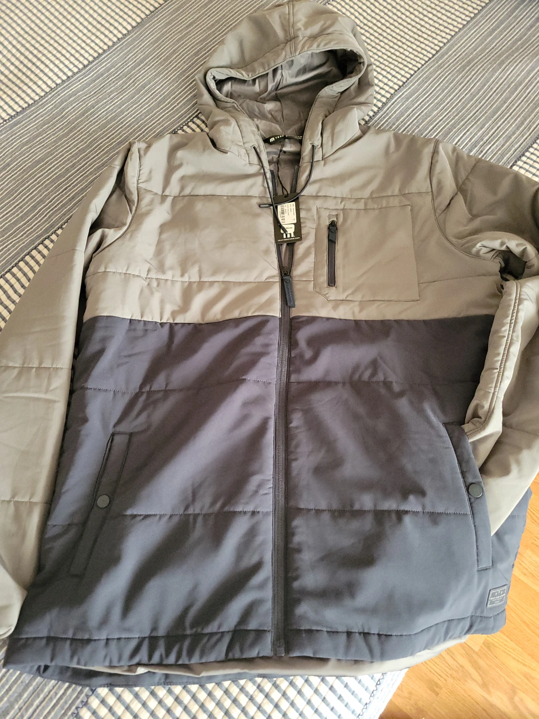 Travis Mathew Torch Runner Jacket - Total Eclipse - L