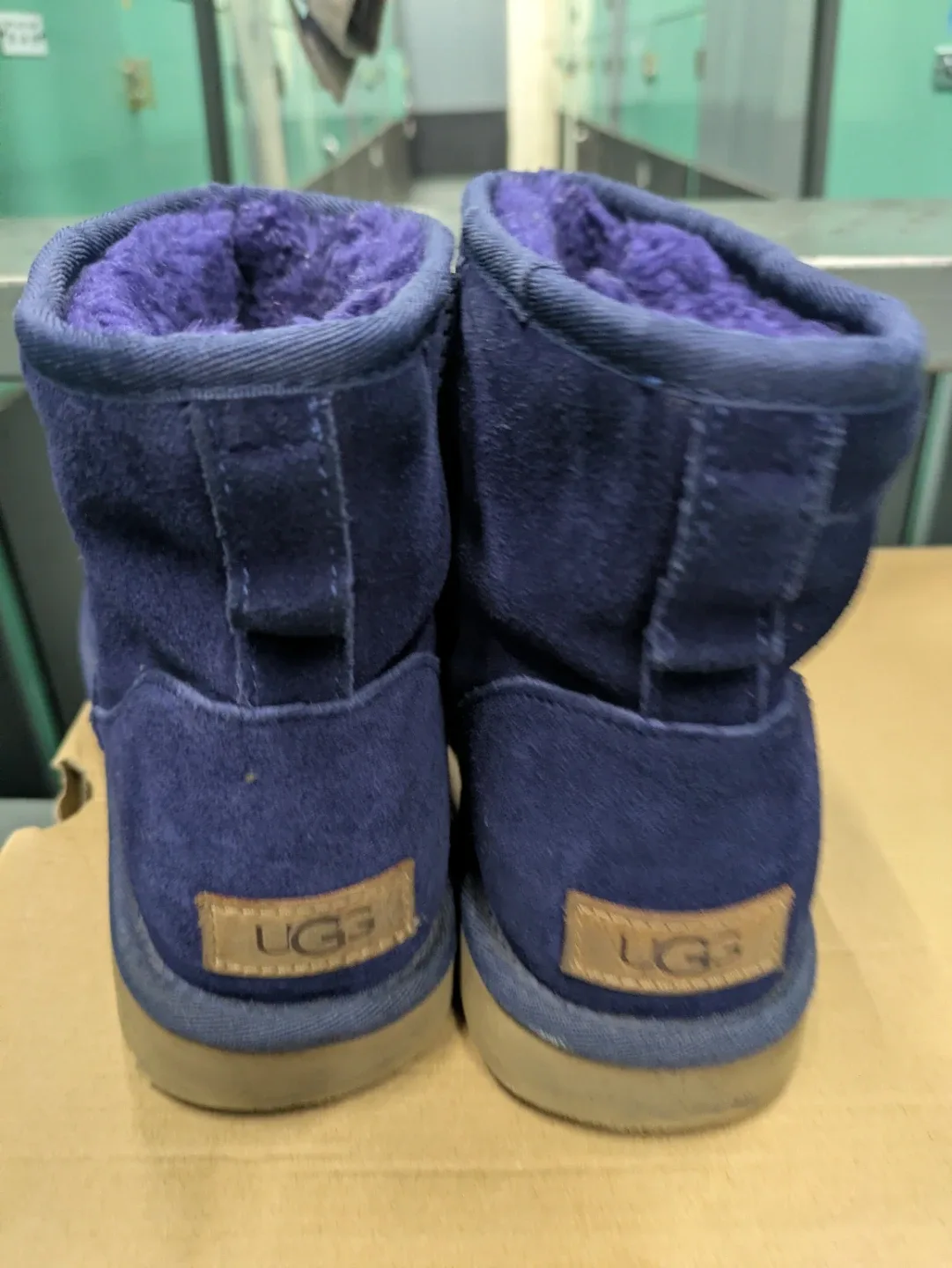 UGG WOMEN'S CLASSIC SUEDE STUDDED SHEARLING LINED BOOTS BLUE‎ image indicator(3)